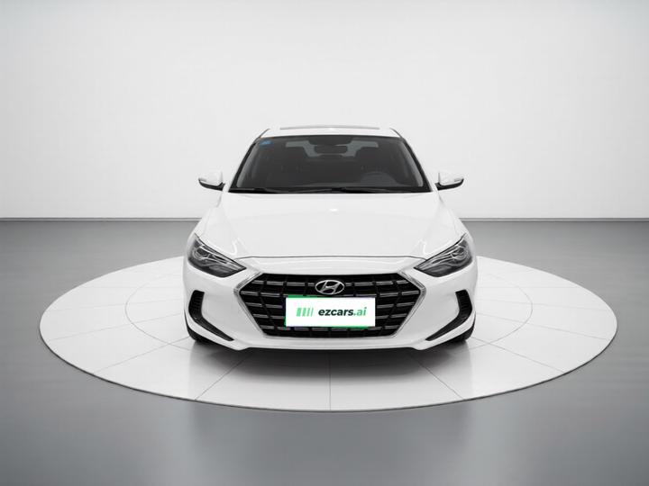 Elantra 2020 1.5L CVT Smart Elite photo 2