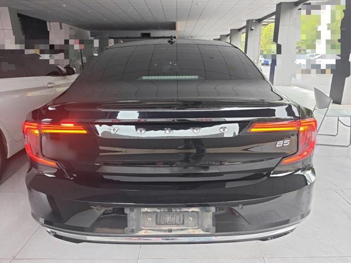 S90 2025 B5 Luxury photo 5
