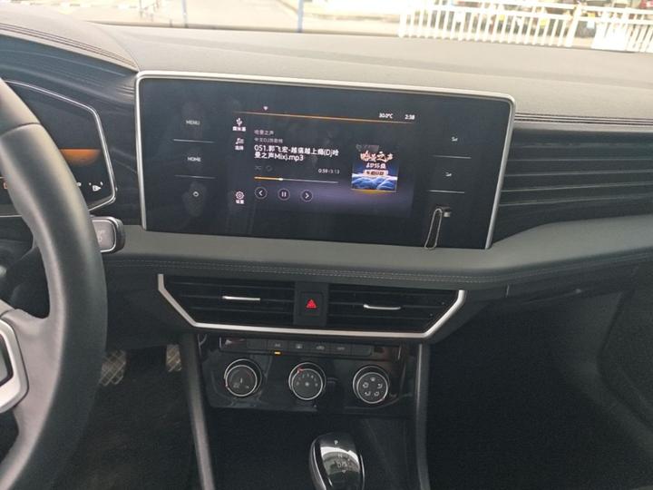 Sagitar 2024 200TSI DSG photo 8