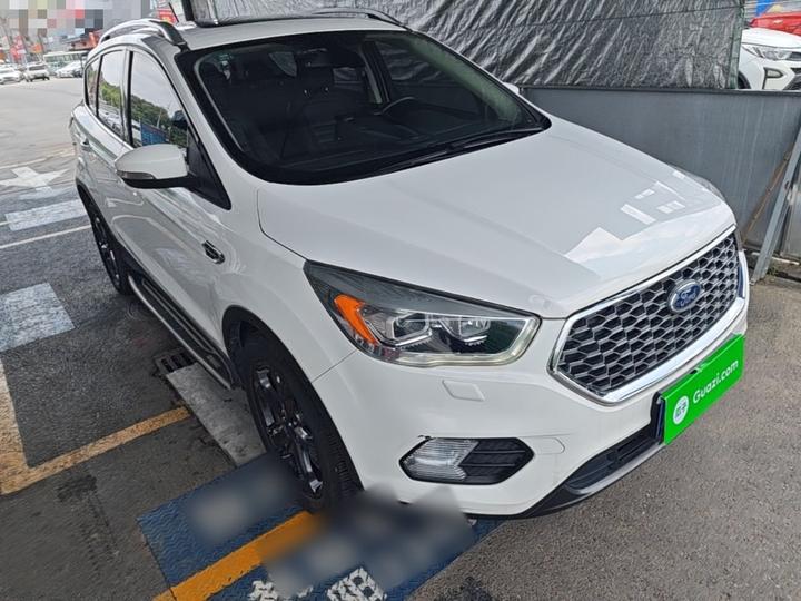 Kuga 2019 EcoBoost 180 RWD China V photo 3