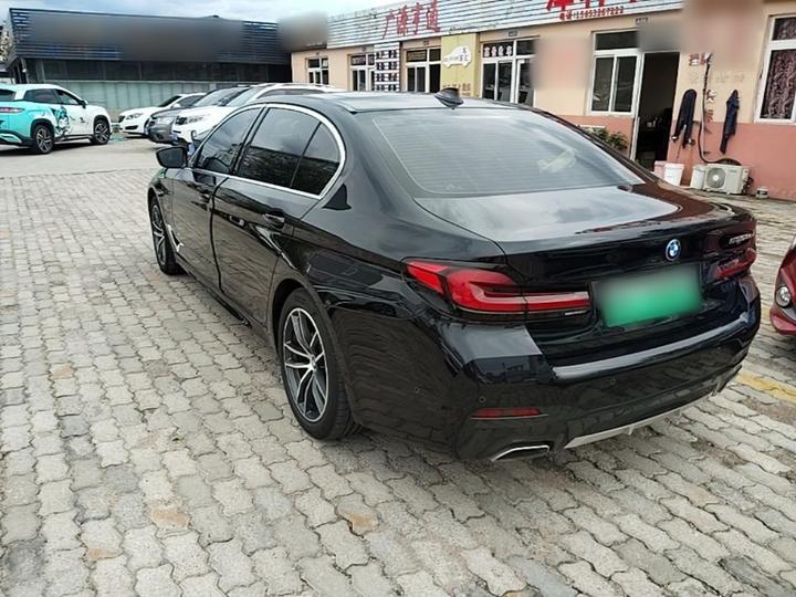 5 Series EV 2022 Facelift 535Le M Sport Package photo 4