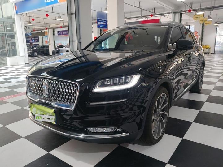 Nautilus 2021 2.7T AWD
