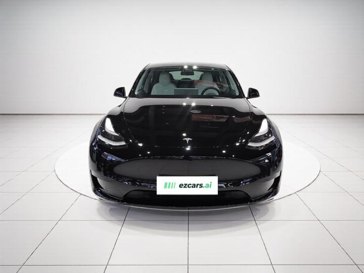 Model Y 2022 RWD photo 2