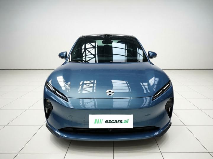 ET5 2022 75kWh photo 2