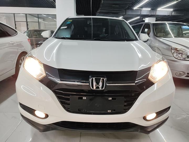 Vezel 2017 1.5L CVT RWD Comfort photo 2