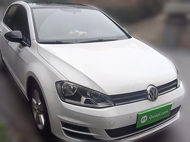 Golf 2017 230TSI AT Comfort Anniversary Edition photo 3