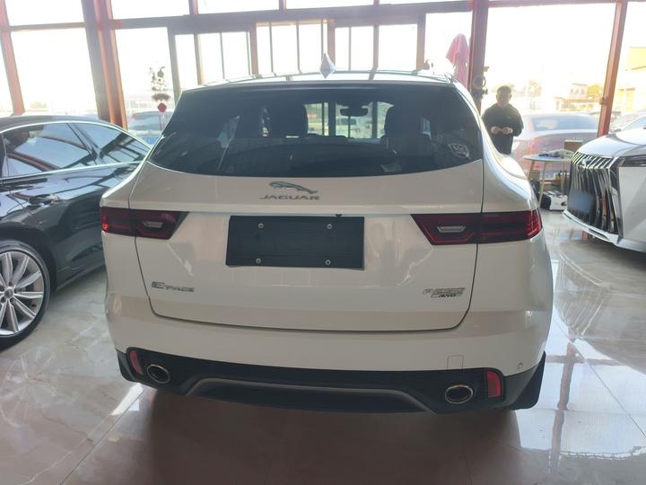 E-PACE 2018 P250 SE China V photo 4