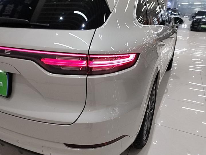 2020 Cayenne S 2.9T photo 7