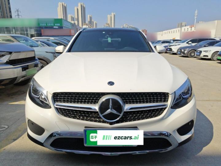 GLC 2019 GLC 200 L 4MATIC photo 2