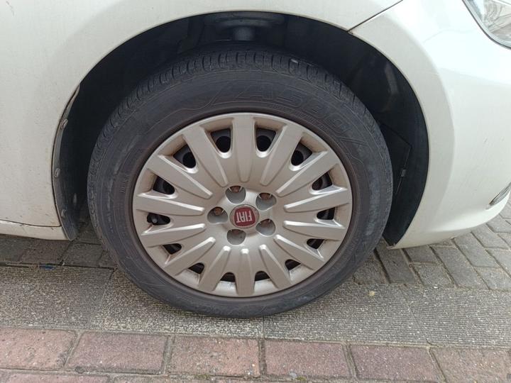 Fiat 2012 1.4T MT Enjoy photo 8