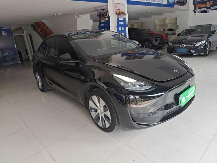 Model Y 2022 Facelift RWD photo 3