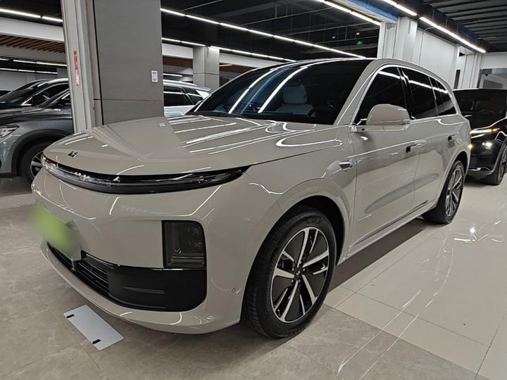 Li Auto L6 2024 Pro