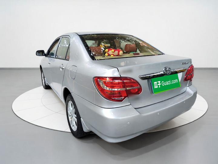 2013 1.6L AT Excellence photo 4