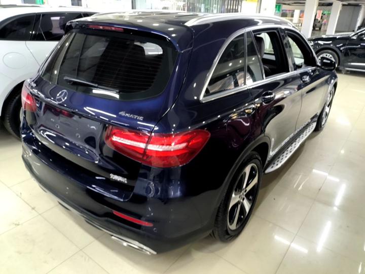 GLC 2019 GLC 260 4MATIC Luxury photo 3
