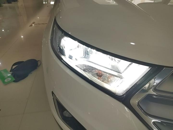 Edge 2018 EcoBoost 245 RWD 5-Seater China V photo 7
