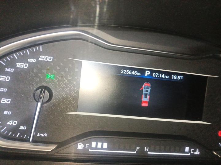 MAXUS G20 2020 2.0T Petrol AT Luxury photo 2
