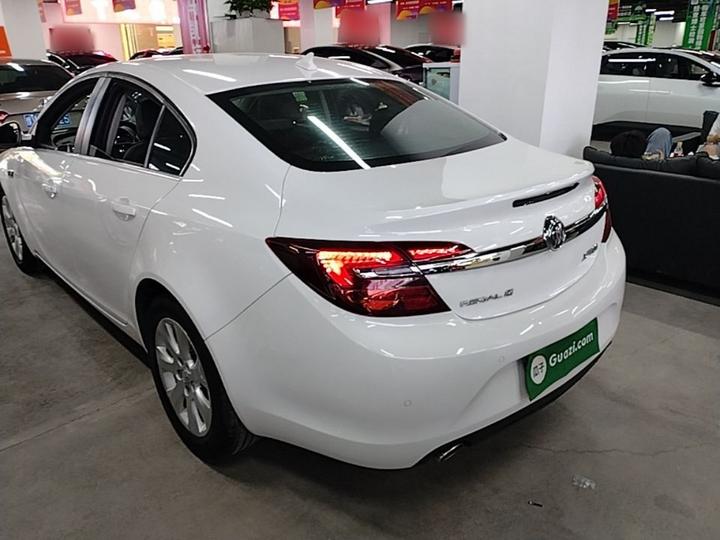 Regal 2015 1.6T Leading Tech photo 4