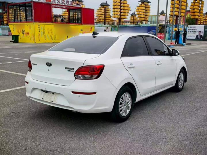 Pegas 2017 1.4L MT Smart Value photo 4