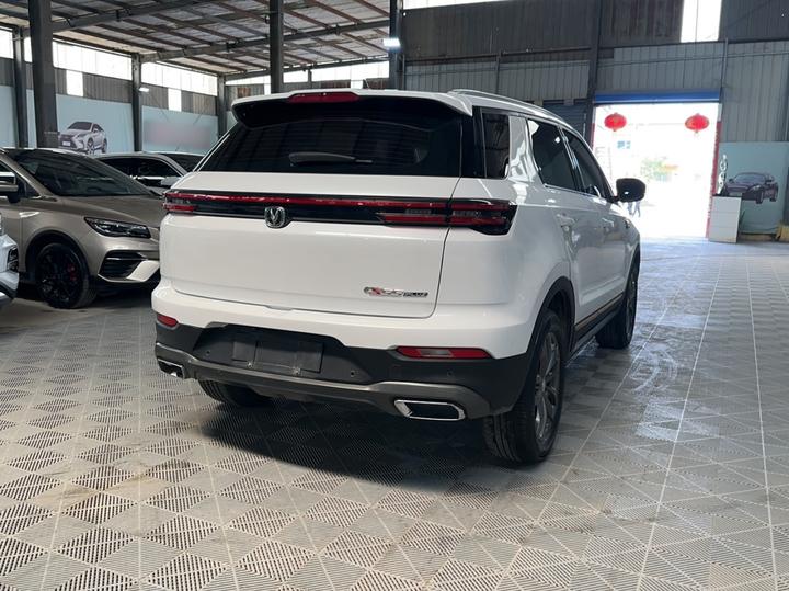 CS55PLUS 2022 1.5T DCT Luxury photo 4