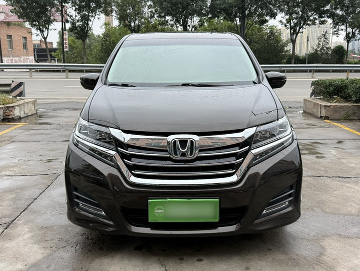 Elysion 2016 2.4L Luxury photo 2