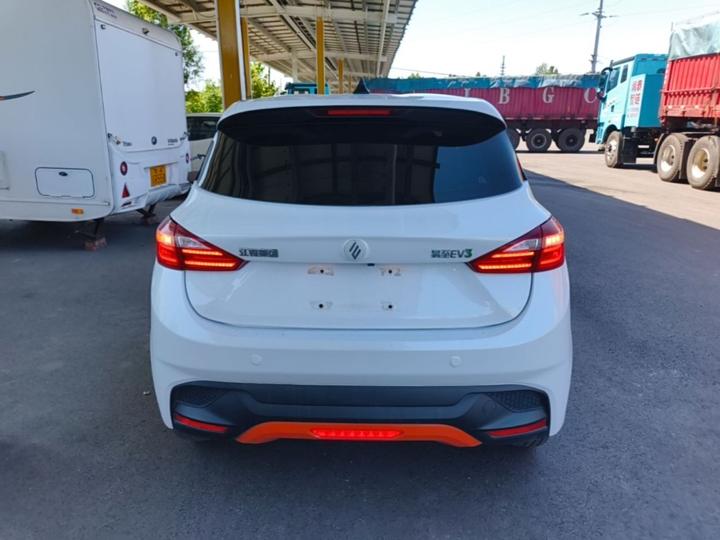 EV EV3 2024 330KM Comfort photo 3