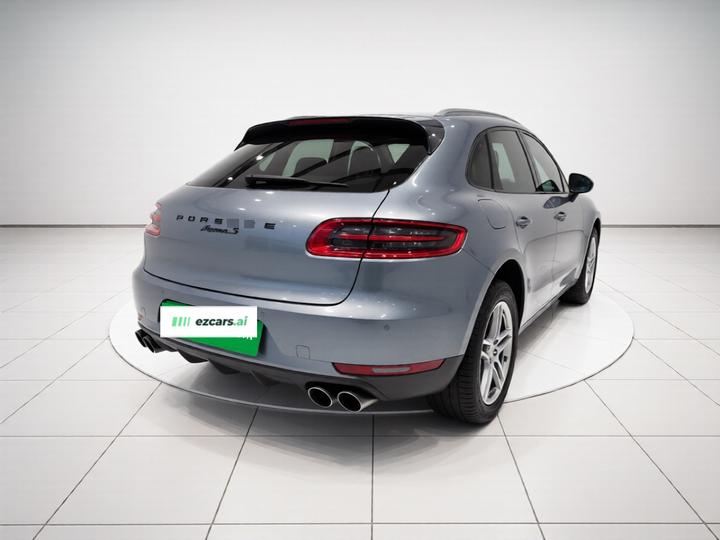 2014 Macan 2.0T photo 6
