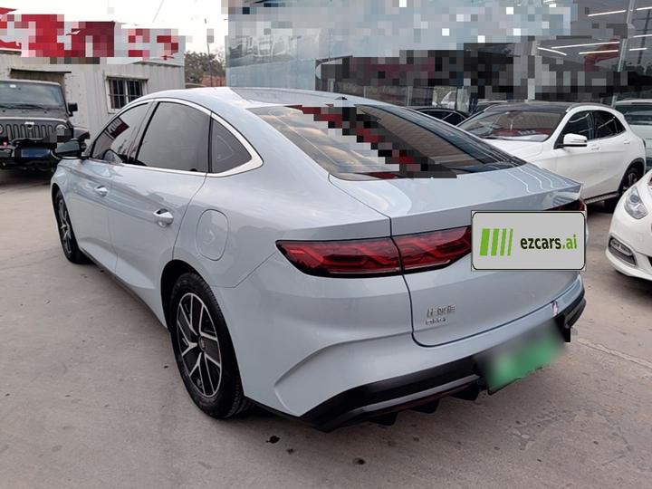Qin L 2024 DM-i 80KM photo 4