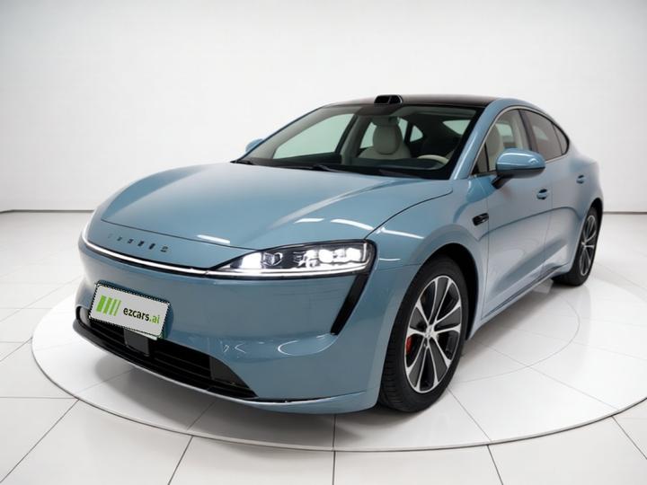 HIMA Luxeed R7 2024 EV 802km Max
