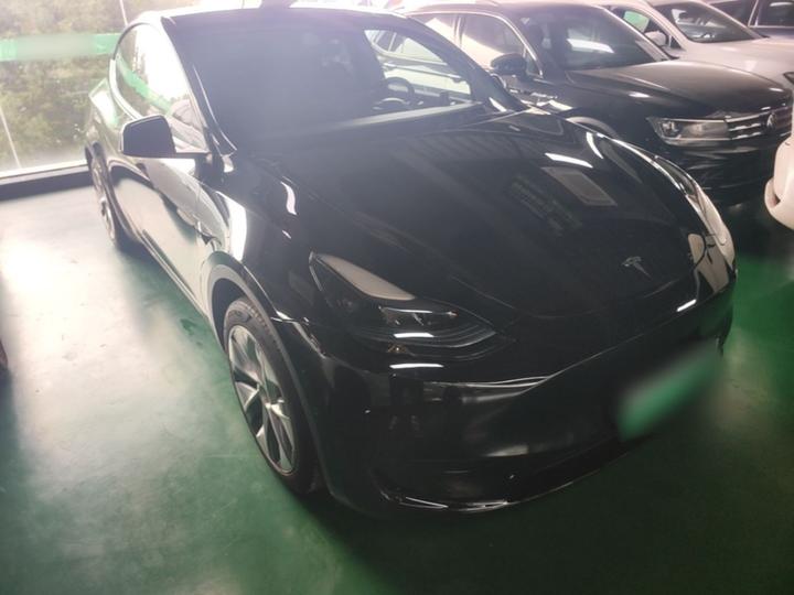 Model Y 2022 Facelift RWD photo 3