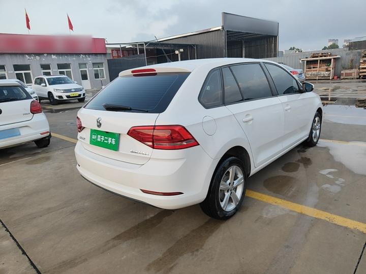 Santana 2015 1.6L AT photo 4