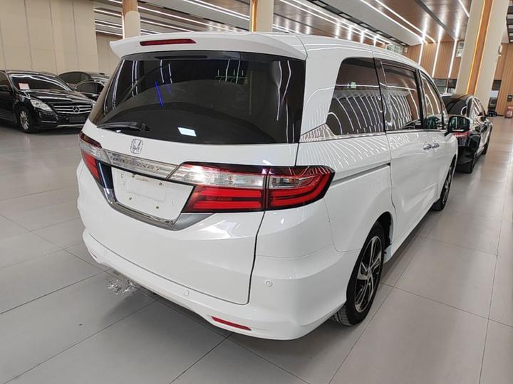 Odyssey 2015 Facelift 2.4L Smart photo 6