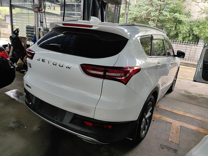 X70S 2019 1.5T MT China V photo 6