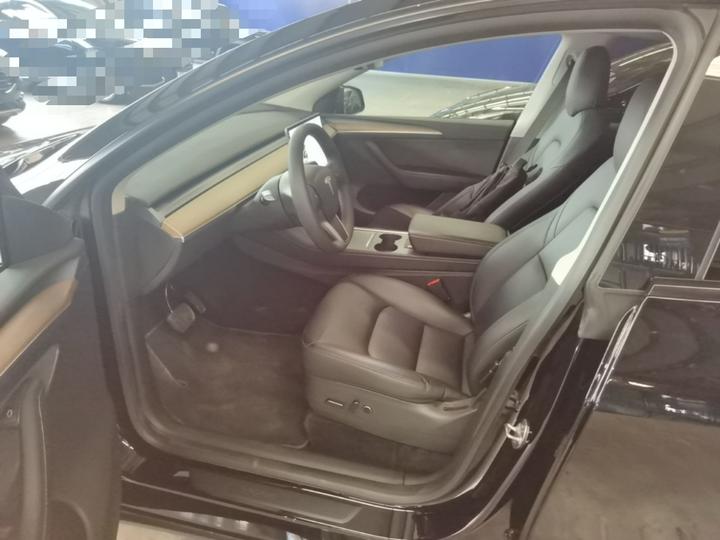 Model Y 2021 Standard Range RWD photo 6