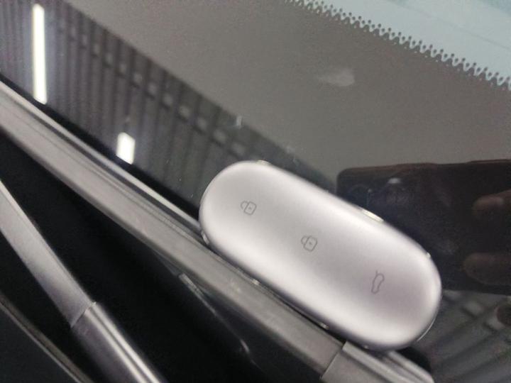 Li L8 2025 Ultra Smart Refresh Edition photo 8