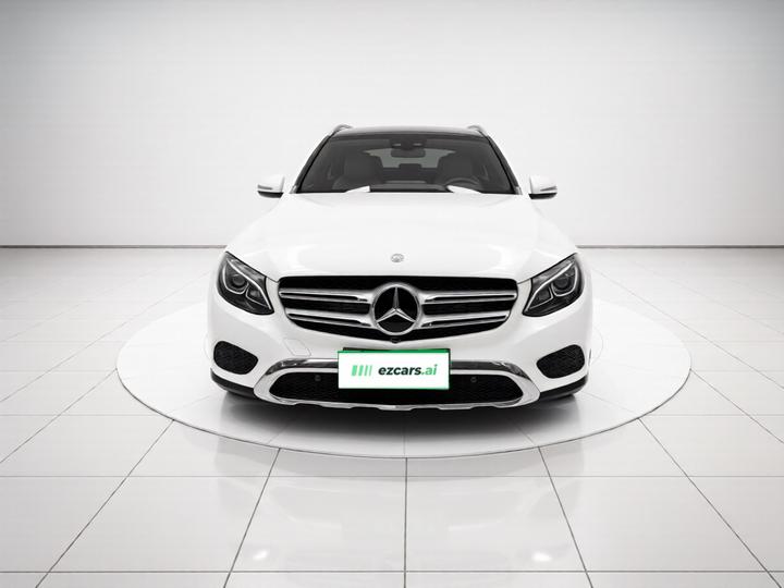 GLC 2016 GLC 260 4MATIC Luxury photo 2