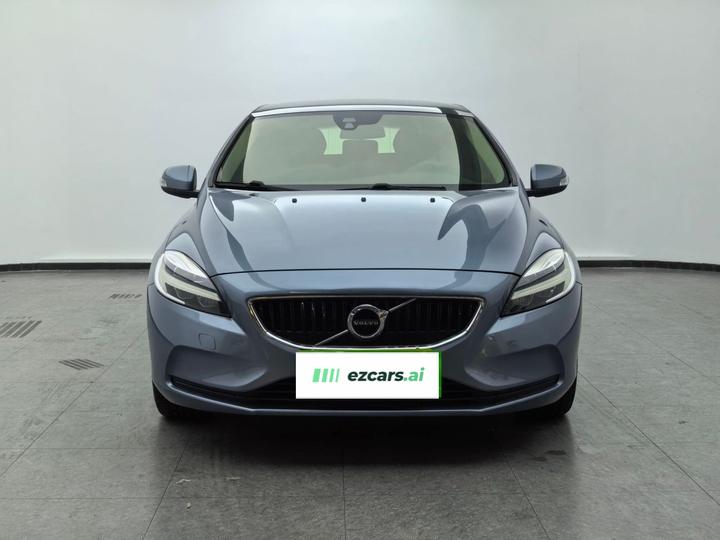 V40 2018 T3 photo 3