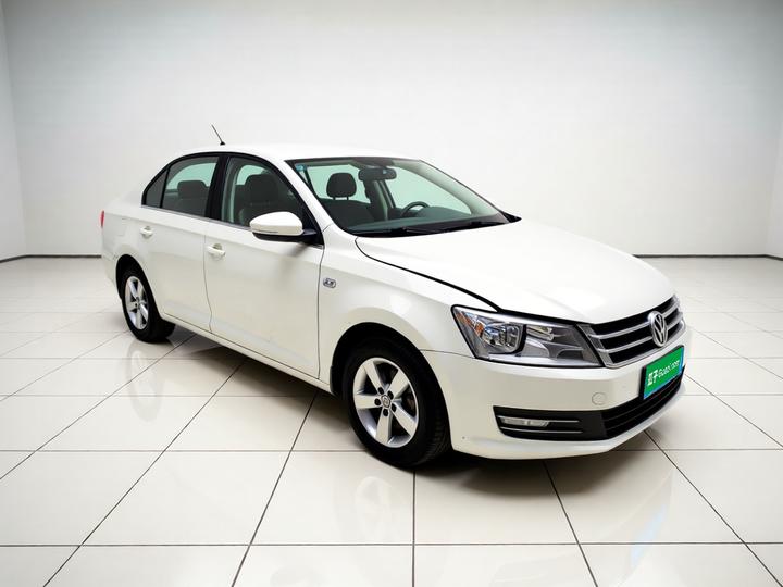 Santana 2013 1.6L MT photo 3