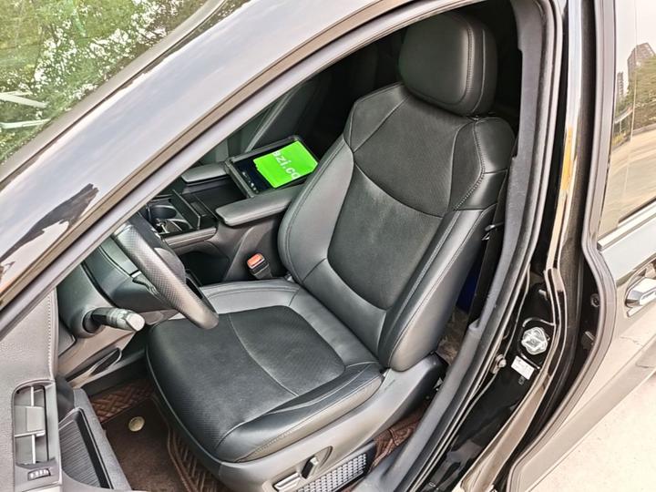 Sienna 2023 2.5L Hybrid Premium photo 6