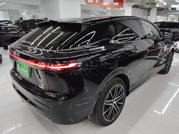 Voyah 2025 AWD Qiankun photo 6