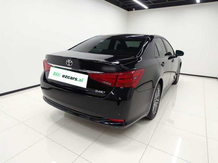 Crown 2017 2.0T Sport photo 4