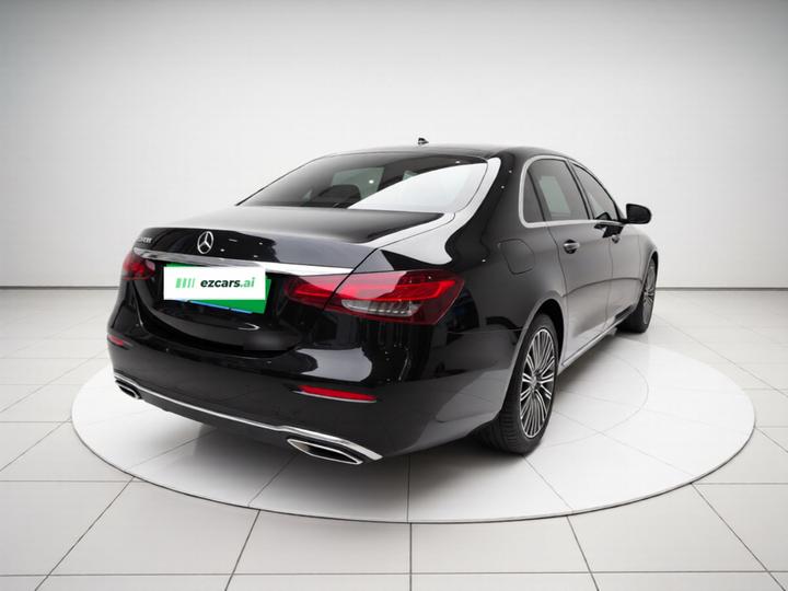E-Class 2023 Facelift E 300 L Fashion photo 6