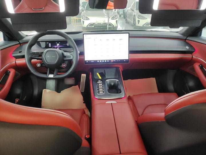 Xiaomi SU7 2024 AWD Extended Range High-end ADAS Max photo 5