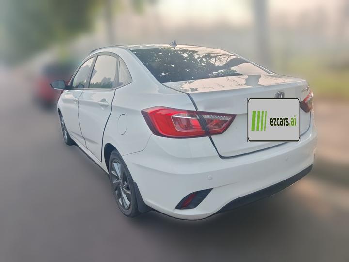 Eado DT 2018 1.6L MT photo 4
