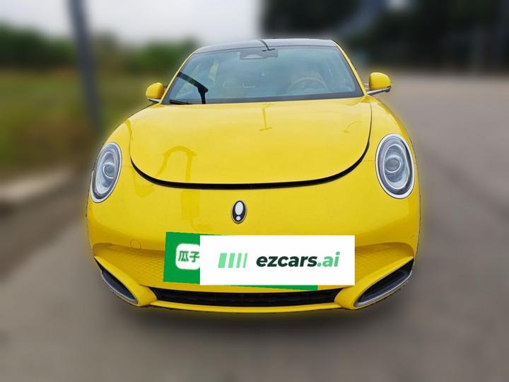 2022 555km Premium photo 2