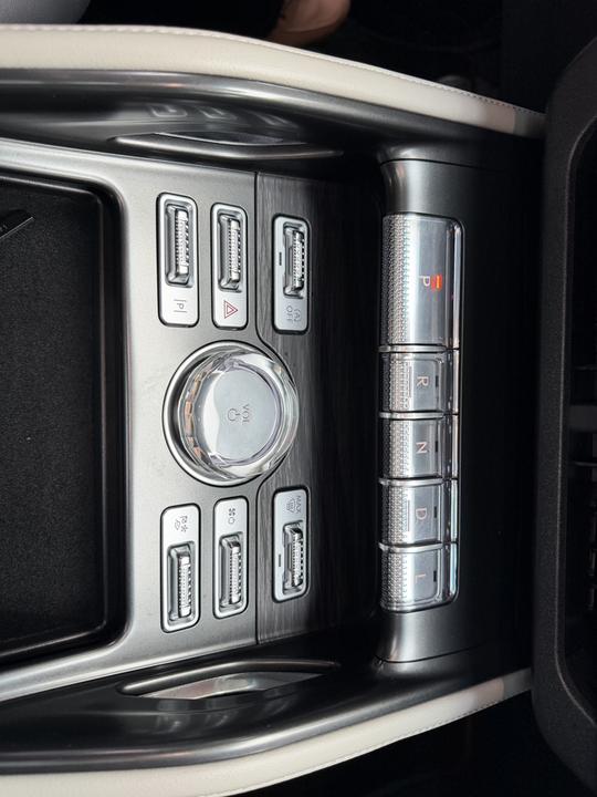 Nautilus 2025 2.0T AWD Exclusive photo 5