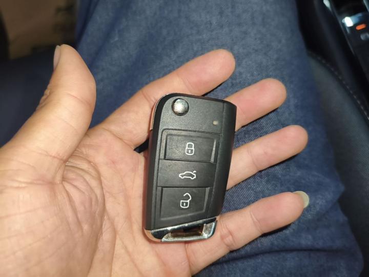 Tharu 2023 300TSI RWD photo 8