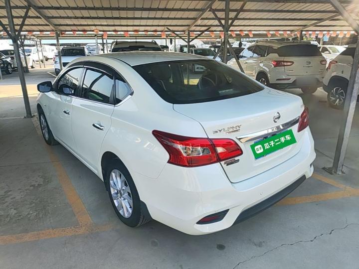 Sylphy 2019 Classic 1.6XE CVT Comfort photo 4