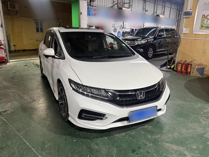 Jade 2017 210TURBO CVT Luxury 5-Seater photo 2
