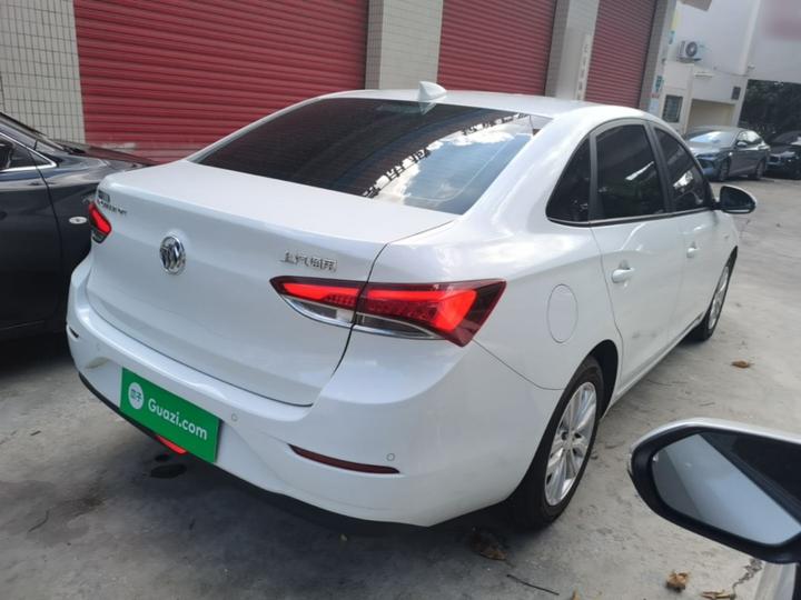 Excelle 2021 Facelift Classic 1.5L AT Elite photo 6