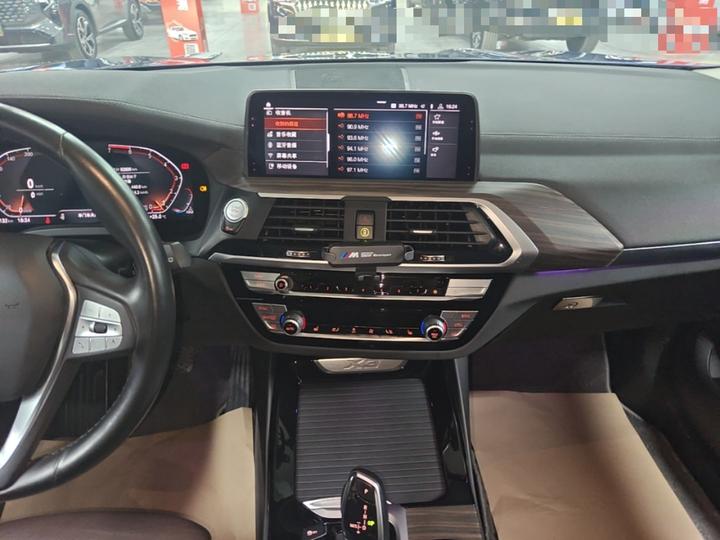 X3 2020 xDrive28i Luxury photo 8